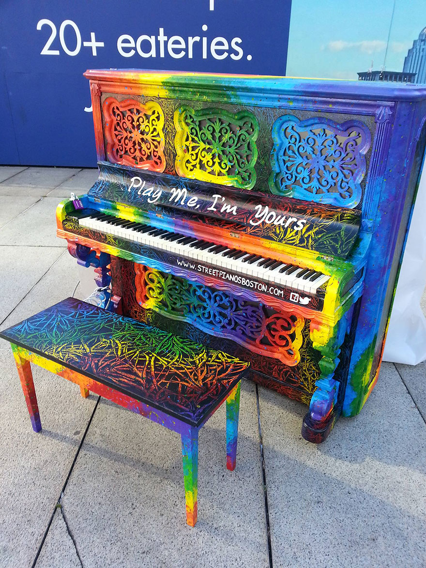 Pianos de la calle Pianos-callejeros-tocame-soy-tuyo-13