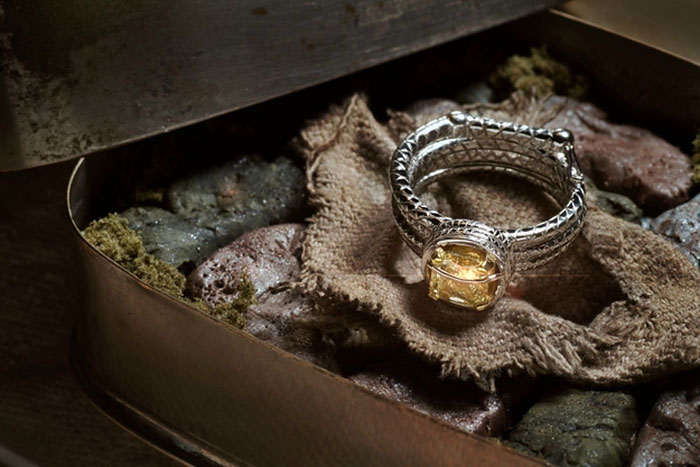 anillos-de-compromiso-con-cajitas-friki (3)