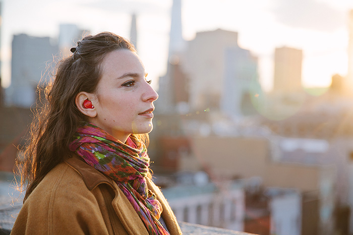 Conheça “Pilot” um fone de ouvido que promete traduzir áudios em tempo real