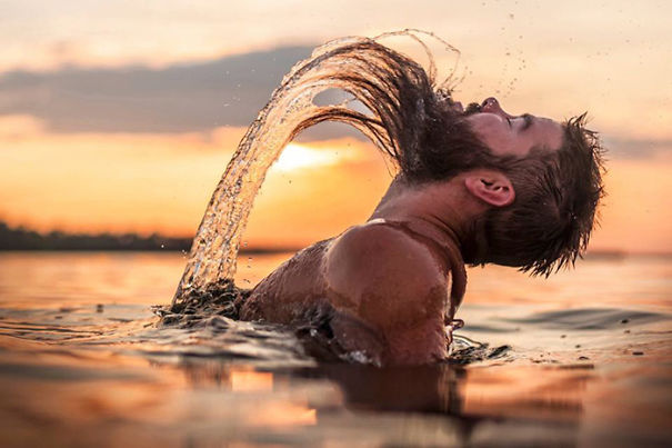 fotos-divertidas-hombres-parodiando-mujeres (5)