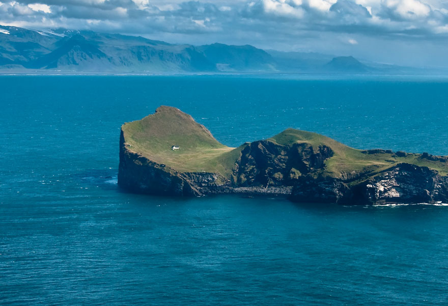 casa-aislada-ellidaey-islandia-67