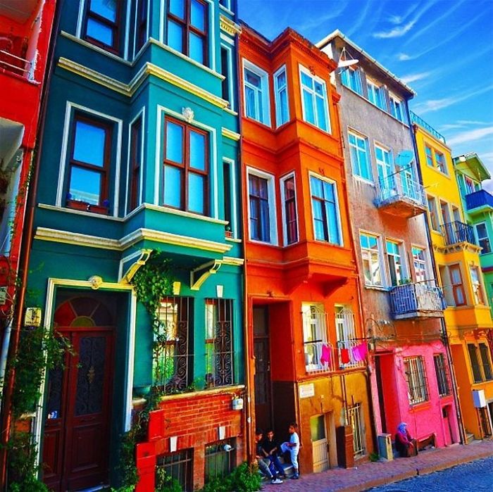 edificios-coloridos-3882__700