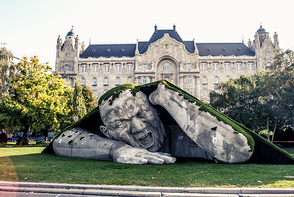 estatua-gigante-budapest-herve-2