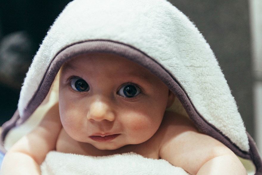 artistas-recrean-fotos-familiares- (16)