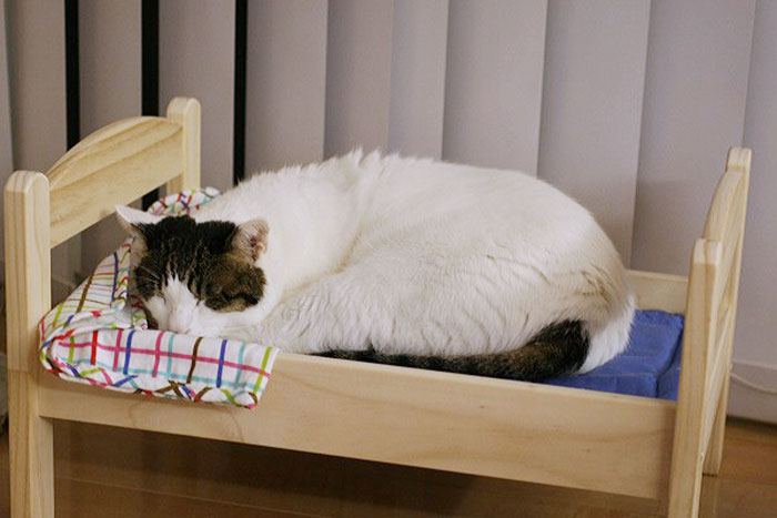 cama-duktig-ikea-transformada- (1)