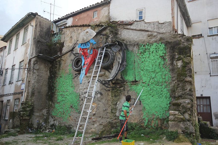 escultura-buho-reciclado-artur-bordalo- (6)