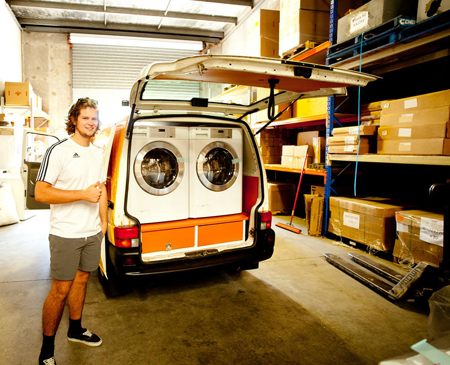 lavanderia-movil-indigentes-3