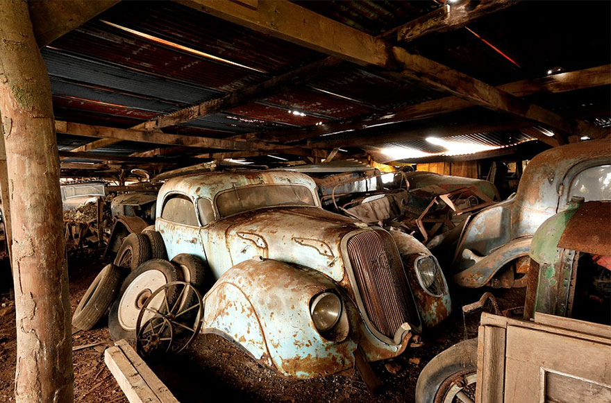 coleccion-coches-clasicos-abandonados-baillon (11)