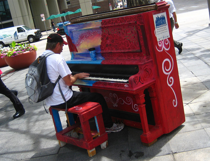 pianos-callejeros-tocame-soy-tuyo (19) pianos-callejeros-tocame-soy-tuyo (19)
