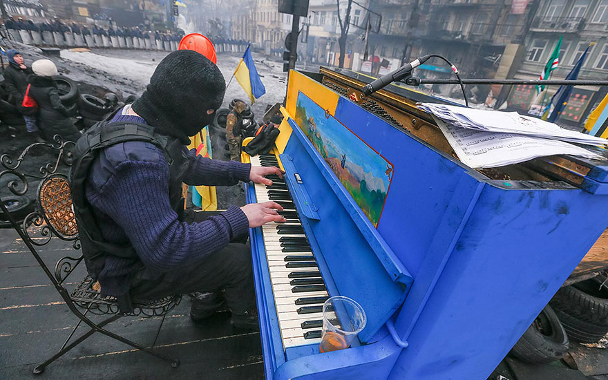 pianos-callejeros-tocame-soy-tuyo (29) pianos-callejeros-tocame-soy-tuyo (29)