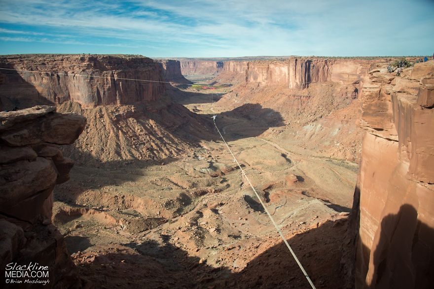red-sobre-precipicios-moab-monkeys (9)