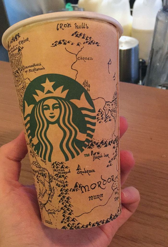 mapa-tierra-media-vaso-starbucks-liam-kenny (3)