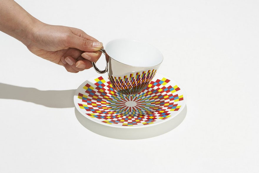 waltz-platillo-anamorfico-taza-reflectante-d-bros (4)