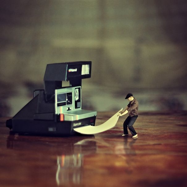 El Mundo Surrealista De Achraf Baznani