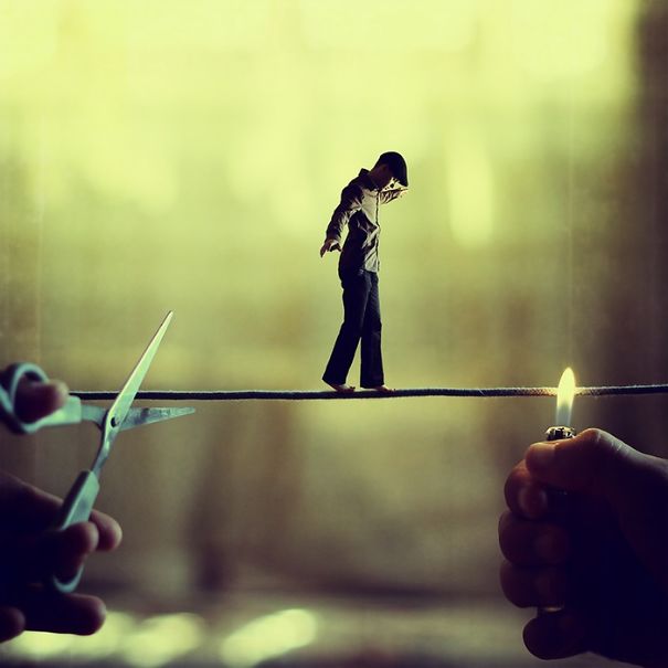 El Mundo Surrealista De Achraf Baznani