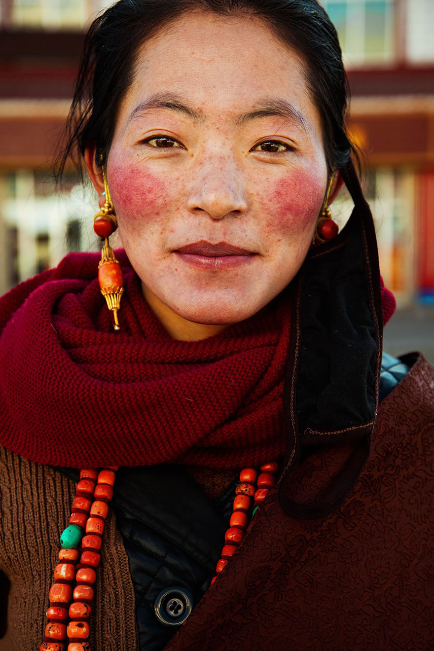 atlas-belleza-retratos-mujeres-mundo-mihaela-noroc (4)