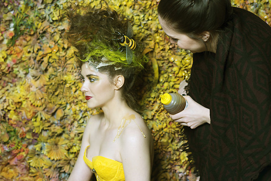 retratos-mujeres-flores-jardin-secreto-daniela-majic (6)