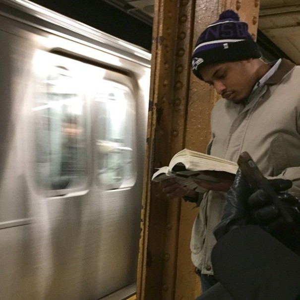 tios-buenos-leyendo-instagram (3)