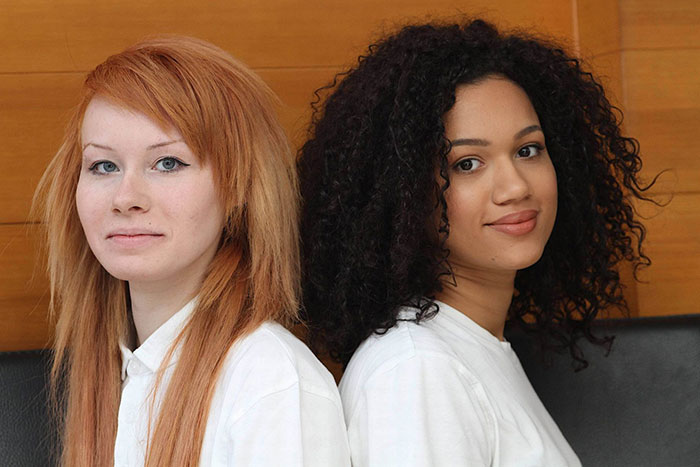 hermanas-gemelas-distintas-lucy-maria-aylmer (5)