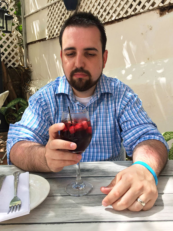 hombre-aburrido-puerto-rico-sin-esposa (5)