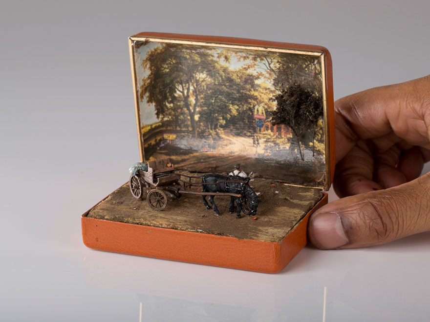 mini-dioramas-historicos-cajas-anillos-talwst (3)