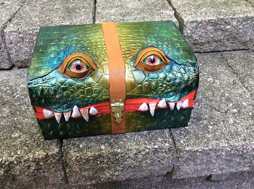 cajas-monstruos-fantasia-workshop-fine-line-mellie-z (11)