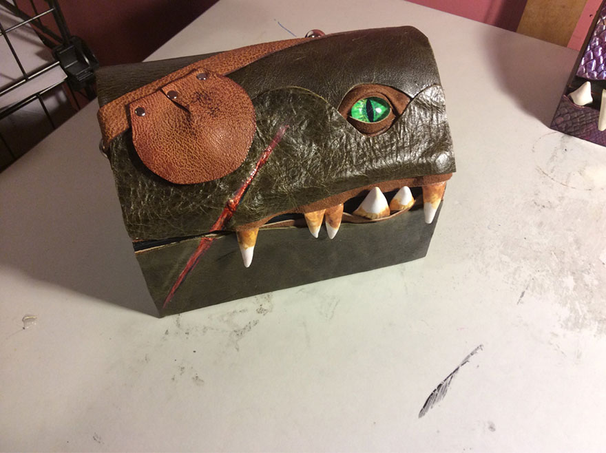 cajas-monstruos-fantasia-workshop-fine-line-mellie-z (8)