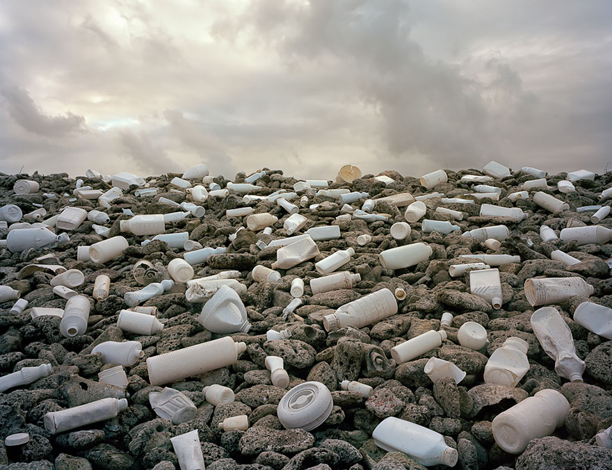 instalaciones-artisticas-basura-playa-sian-kaan-alejandro-duran-mexico (8)