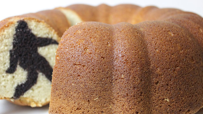 receta-bizcocho-bundt-piesgrandes-jenn-fujikawa (3)