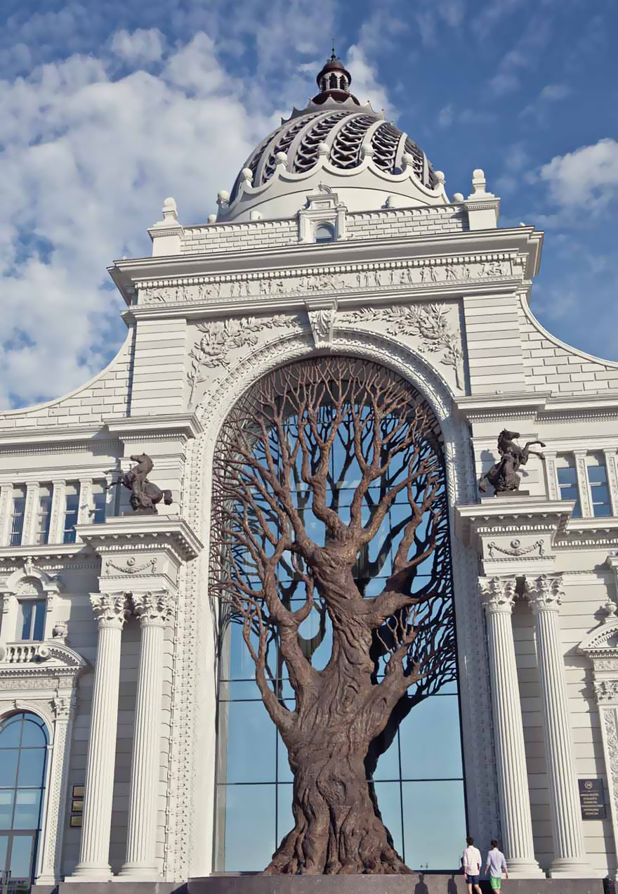 edificio-ministerio-agricultura-arbol-hierro-kazan-rusia (3)