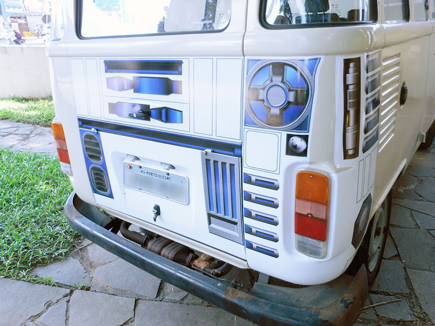 furgoneta-tuning-r2d2-guerra-galaxias-cesar-aguzzoli (6)
