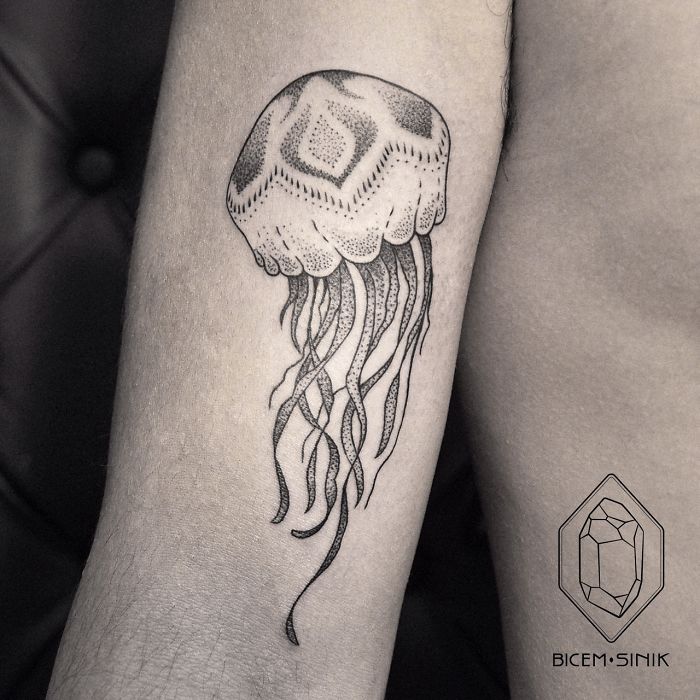 tatuajes-lineas-puntos-geometricos-bicem-sinik (32)