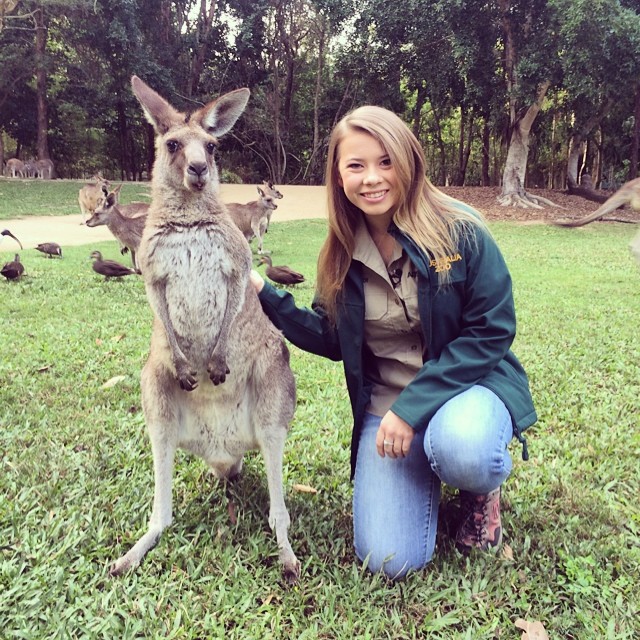 hija-bindi-steve-irwin-16-anos-legado-padre-australia-zoo (13)