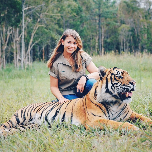 hija-bindi-steve-irwin-16-anos-legado-padre-australia-zoo (4)