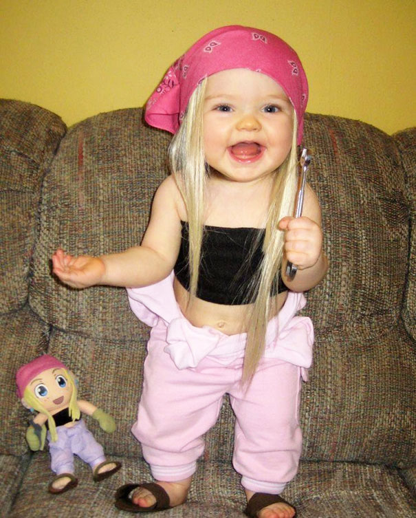 parecidos-razonables-bebes-munecos (14)