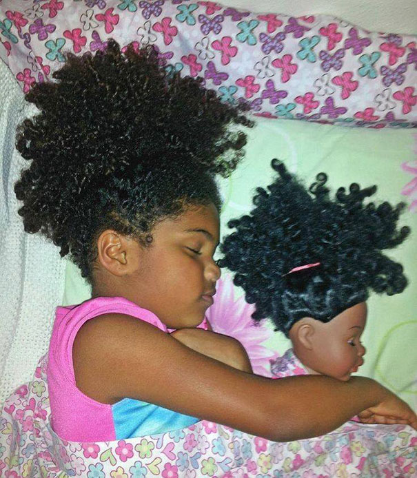 parecidos-razonables-bebes-munecos (2)