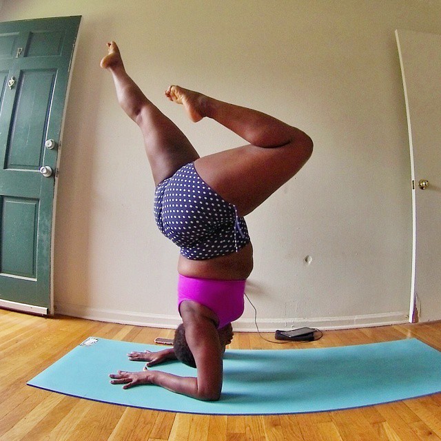 yoga-talla-grande-jessamyn-stanley (5)