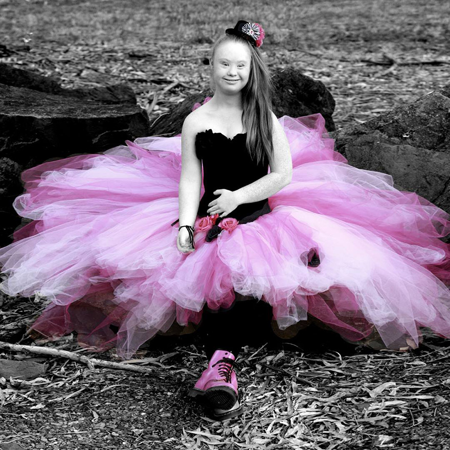 contrato-modelo-sindrome-down-madeline-stuart (10)