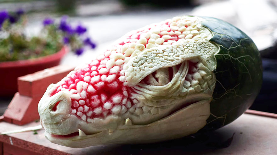 dragon-tallado-sandia-valeriano-fatica (4)