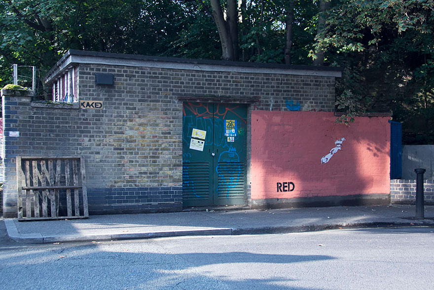 experimento-grafitti-pared-roja-limpieza-mobstr-londres (18)