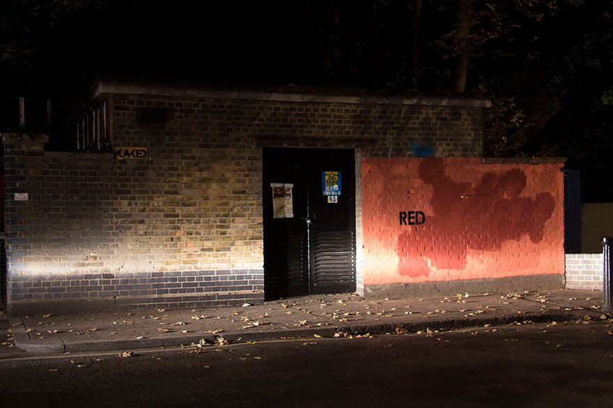experimento-grafitti-pared-roja-limpieza-mobstr-londres (31)