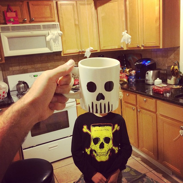 hijos-superheroes-tazas-desayuno-lance-curran (12)