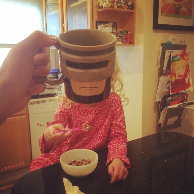 hijos-superheroes-tazas-desayuno-lance-curran (3)