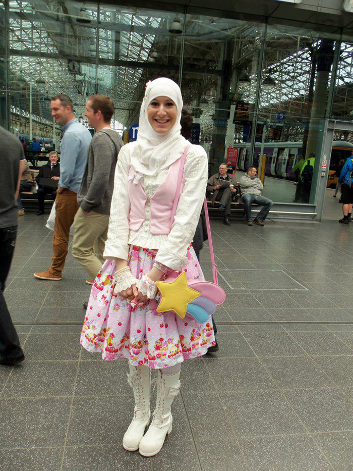 lolitas-musulmanas-hijab-moda-japonesa (2)