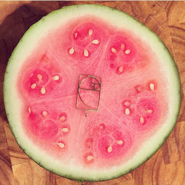 sandias-corazon-hueco-formas-curiosas (7)
