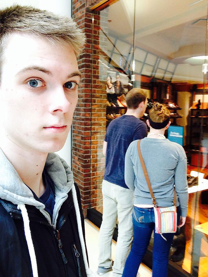 selfies-sujetavelas-pareja-earthyhillgivens (8)