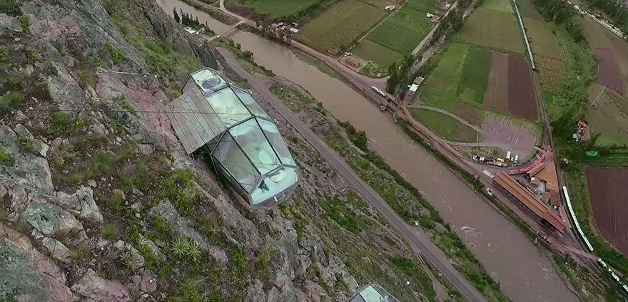 skylodge-capsulas-transparentes-suspendidas-naturavive-peru (4)