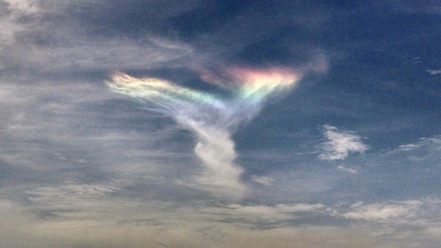 fenomeno-meteorologico-arcoiris-fuego-carolina-sur (1)