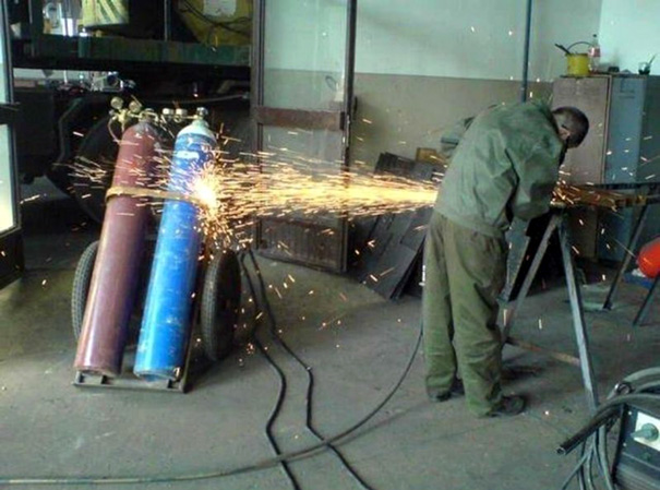 fotos-divertidas-hombres-fallos-seguridad (5)