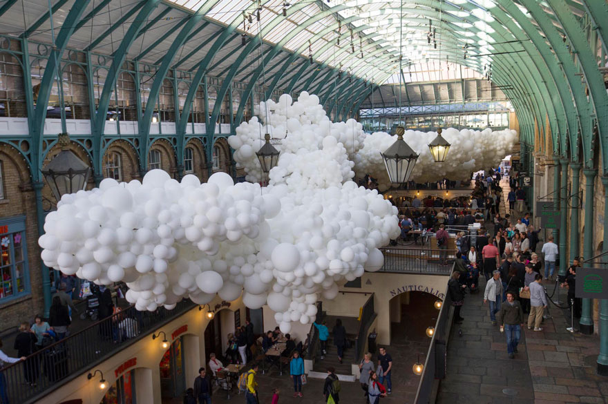 instalacion-globos-mercado-covent-garden-charles-petillon (10)